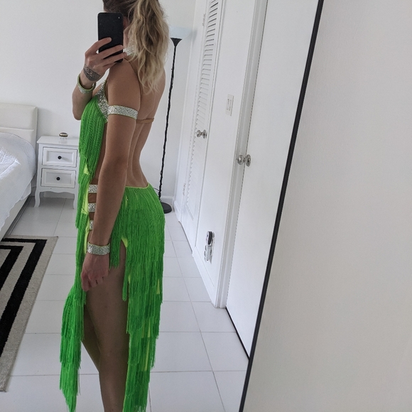 Stunning Green Competition Latin Dance Dress - Picture 6 of 12